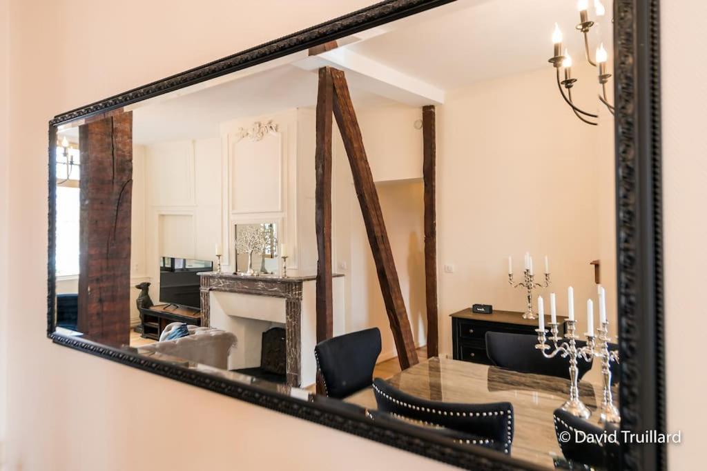 Suites Mana - Matahina Avec Vue Superbe Sur La Place Ducale Et Parking Prive Inclus Charleville-Mézières Εξωτερικό φωτογραφία